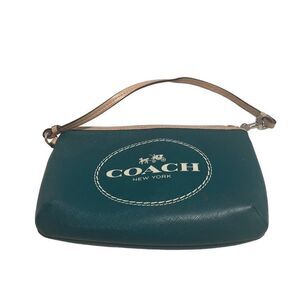COACH Women’s Wristlet Green & Tan Horse & Carriage NewYork Logo 4.5X1X7 F51788‎